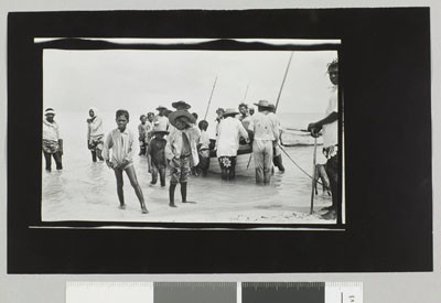 Natifs des mers du sud – Bora Bora – Album photos de Jack London (1908)