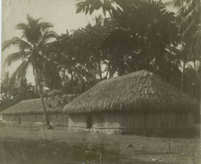 Maison traditionnelle du village de Tautira