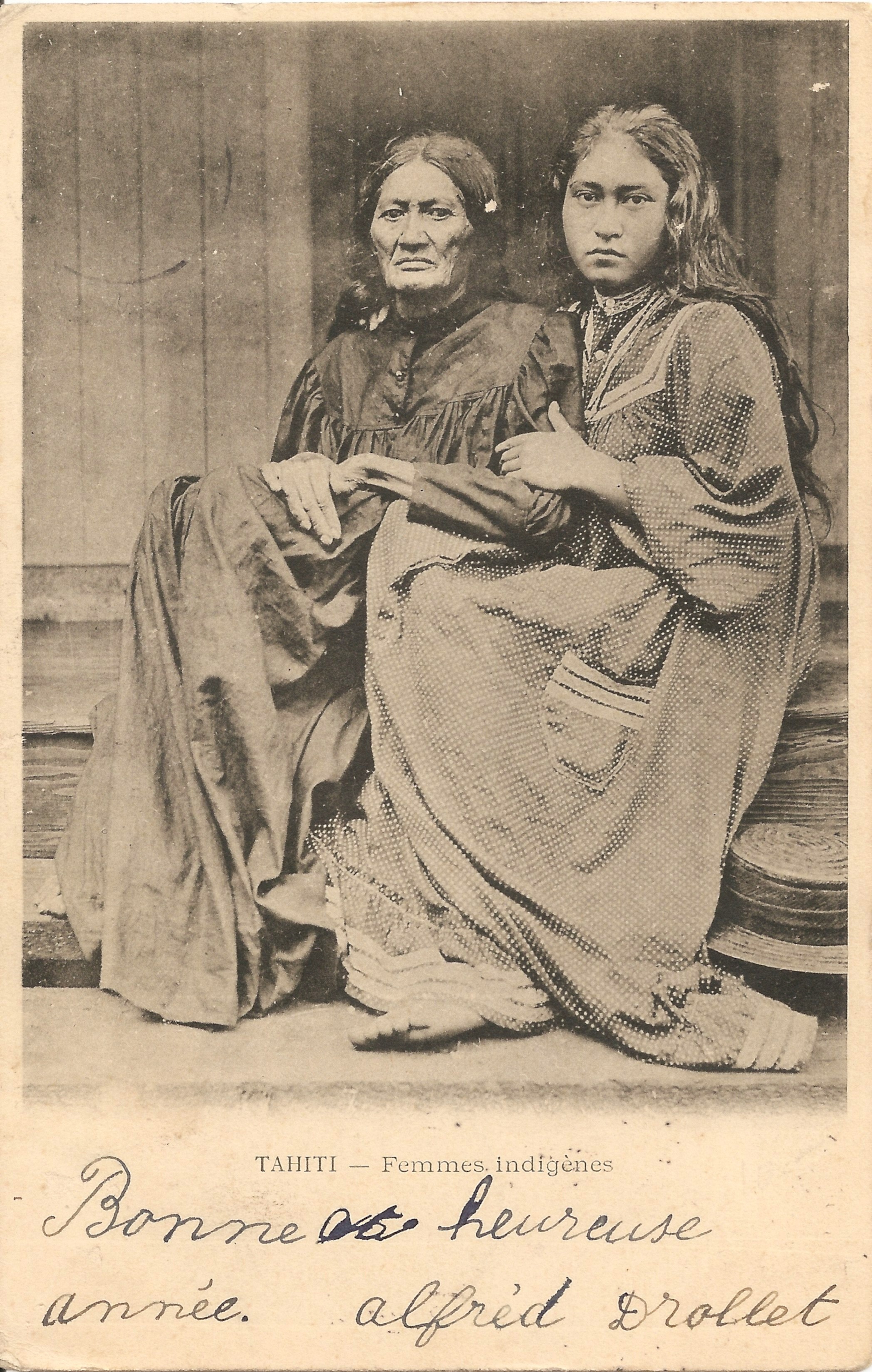 Femmes de Tahiti - Carte postale (1895) - Médiathèque Historique de Polynésie Française - MHP
